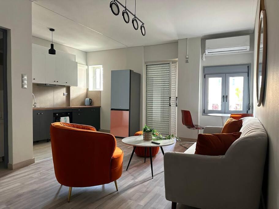 D150 Orange & New Life - Cloud9 In The * Athens